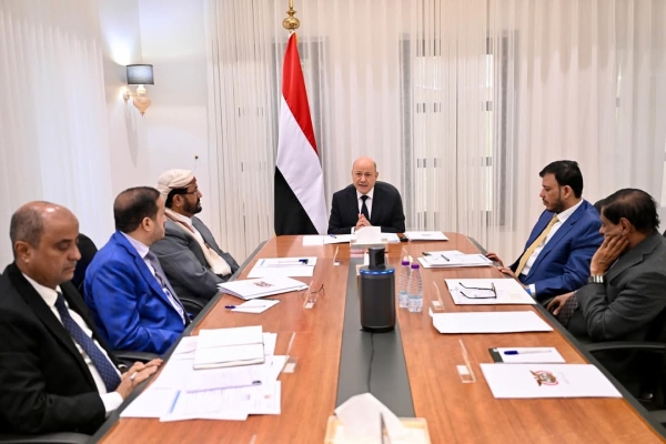 الرئاسي اليمني يحدد أولويات رئيس الحكومة الجديد