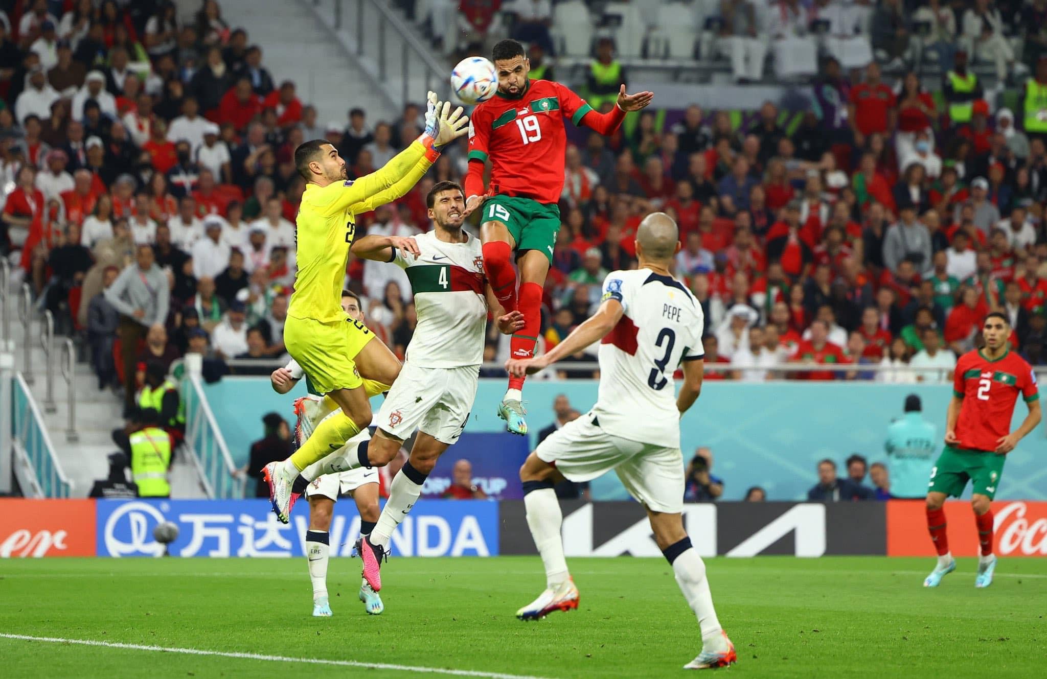 المغرب يصنع التاريخ ويعبر إلى نصف نهائي كأس العالم