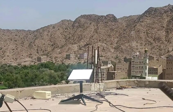  الحوثيون يختطفون عشرات المدنيين جراء استخدام ستارلينك
