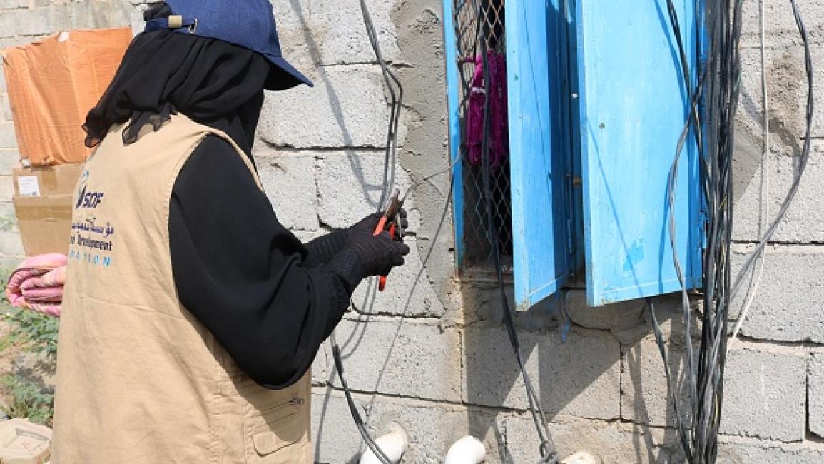 الكهرباء اليمنية: لا شرعية لعقود الكهرباء الخاصة في عدن ونحذر من السوق السوداء