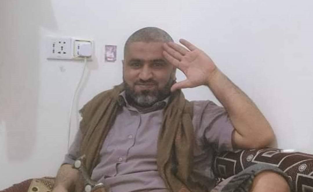 قوات الانتقالي تفرج عن الناشط عمر الضيعة بعد أيام من احتجازه في الضالع