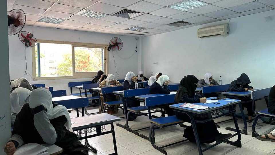 مصادر: إغلاق جميع المدارس اليمنية في مصر يهدد مصير ستة آلاف طالب يمني