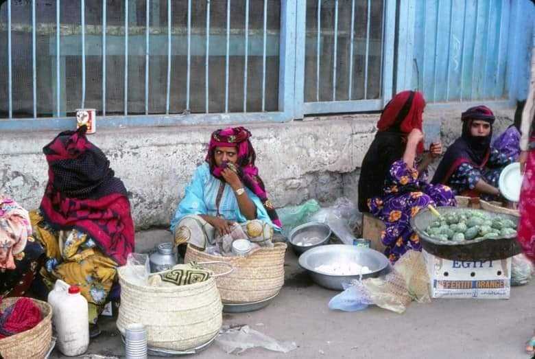 نساء جبل صَبِر في تعز.. كفاح يومي بين الريف والمدينة