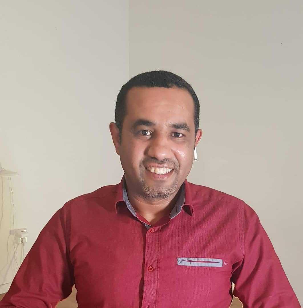 خبير اقتصادي: إصدار بنك الحوثيين عملة معدنية "تصعيدا جديدا" وتداعياته تعتمد على قرارات بنك عدن والمؤسسات المالية الدولية